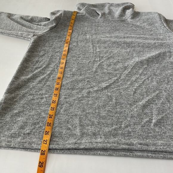 NEW Magna Fashions Women's SIZE 14/16 Long Sleeve Turtle Neck Grey Sweater Top - Picture 5 of 6